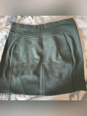lululemon athletica Olive Green high rise scuba Athletic Skirt
